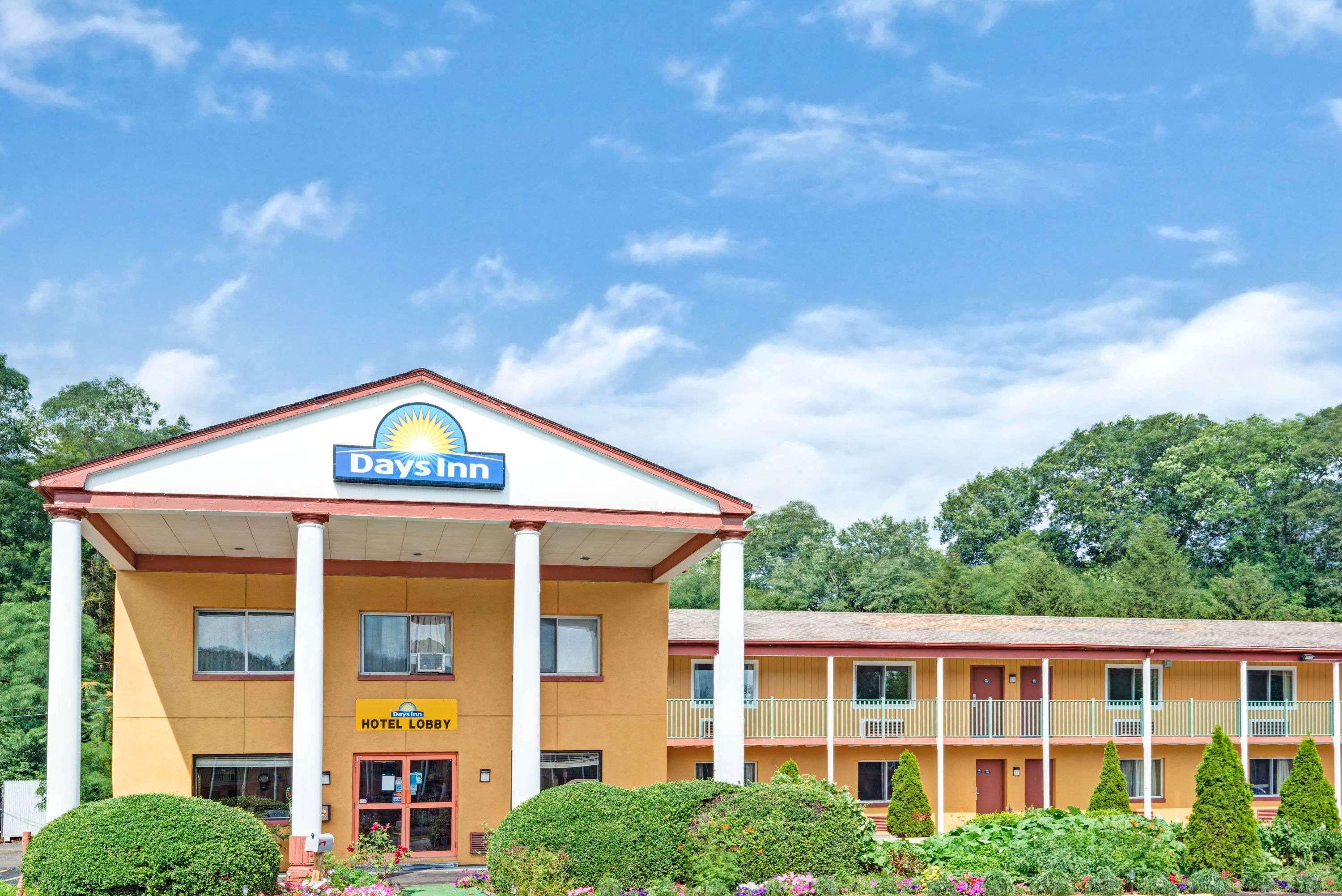 Days Inn By Wyndham Branford New Haven Conference Center Ngoại thất bức ảnh